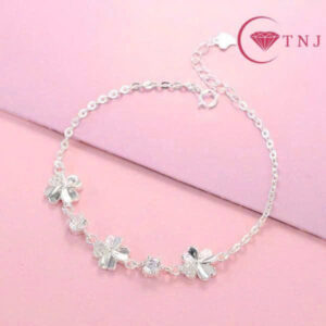 Lắc tay Cỏ 4 lá nhẹ nhàng